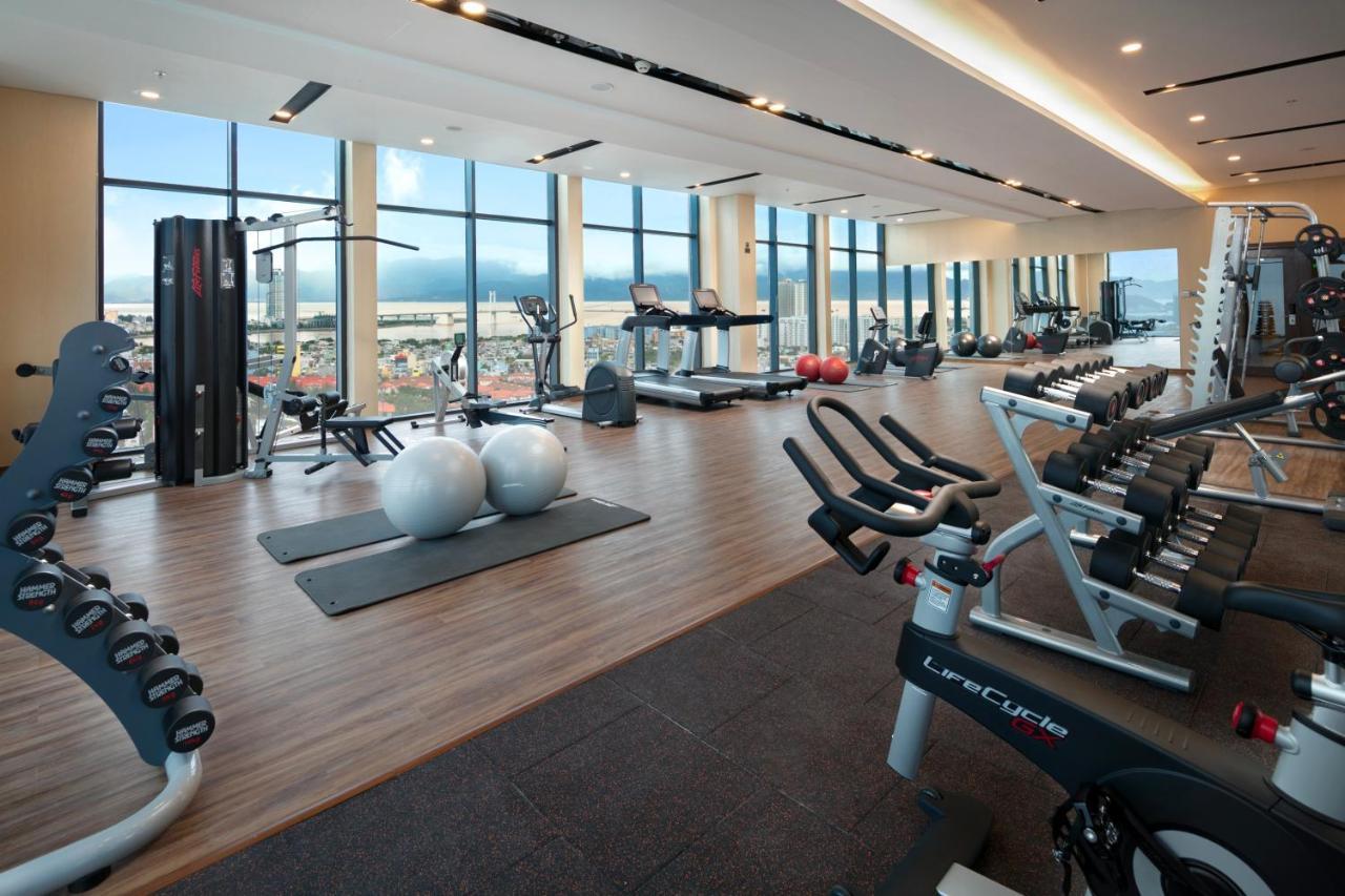 Luxury Beach Condo 5-Star, Rooftop Pool Da Nang Exteriör bild