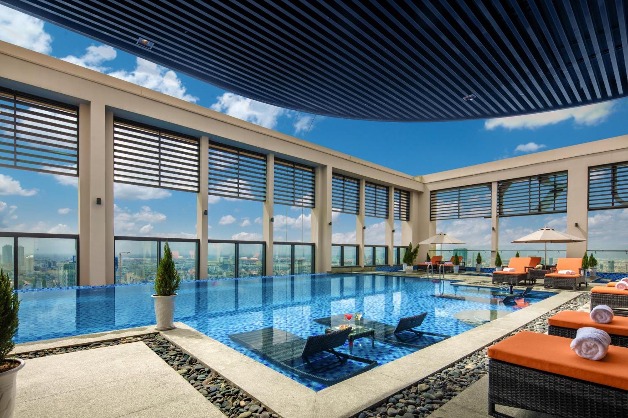 Luxury Beach Condo 5-Star, Rooftop Pool Da Nang Exteriör bild