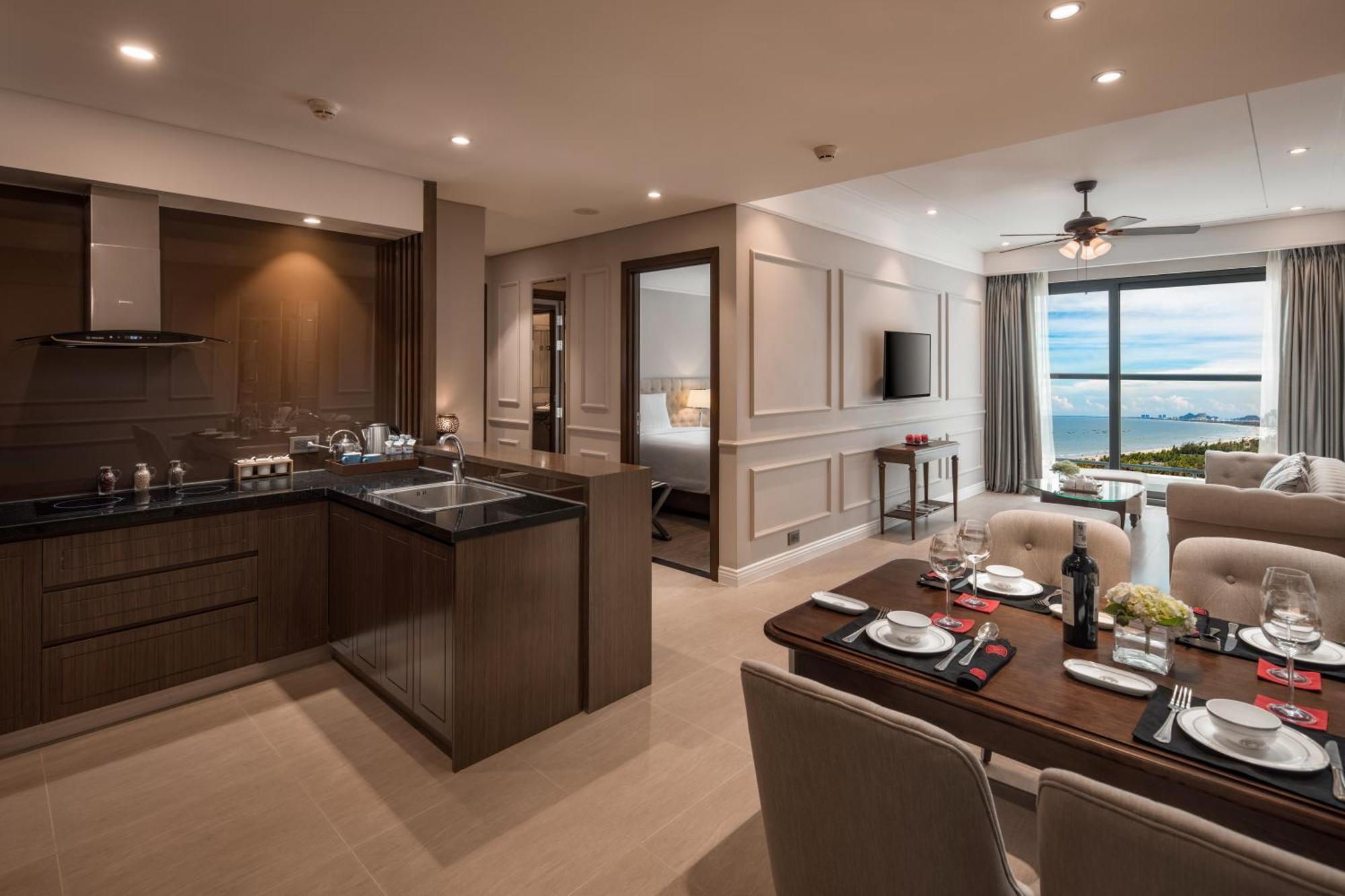 Luxury Beach Condo 5-Star, Rooftop Pool Da Nang Exteriör bild